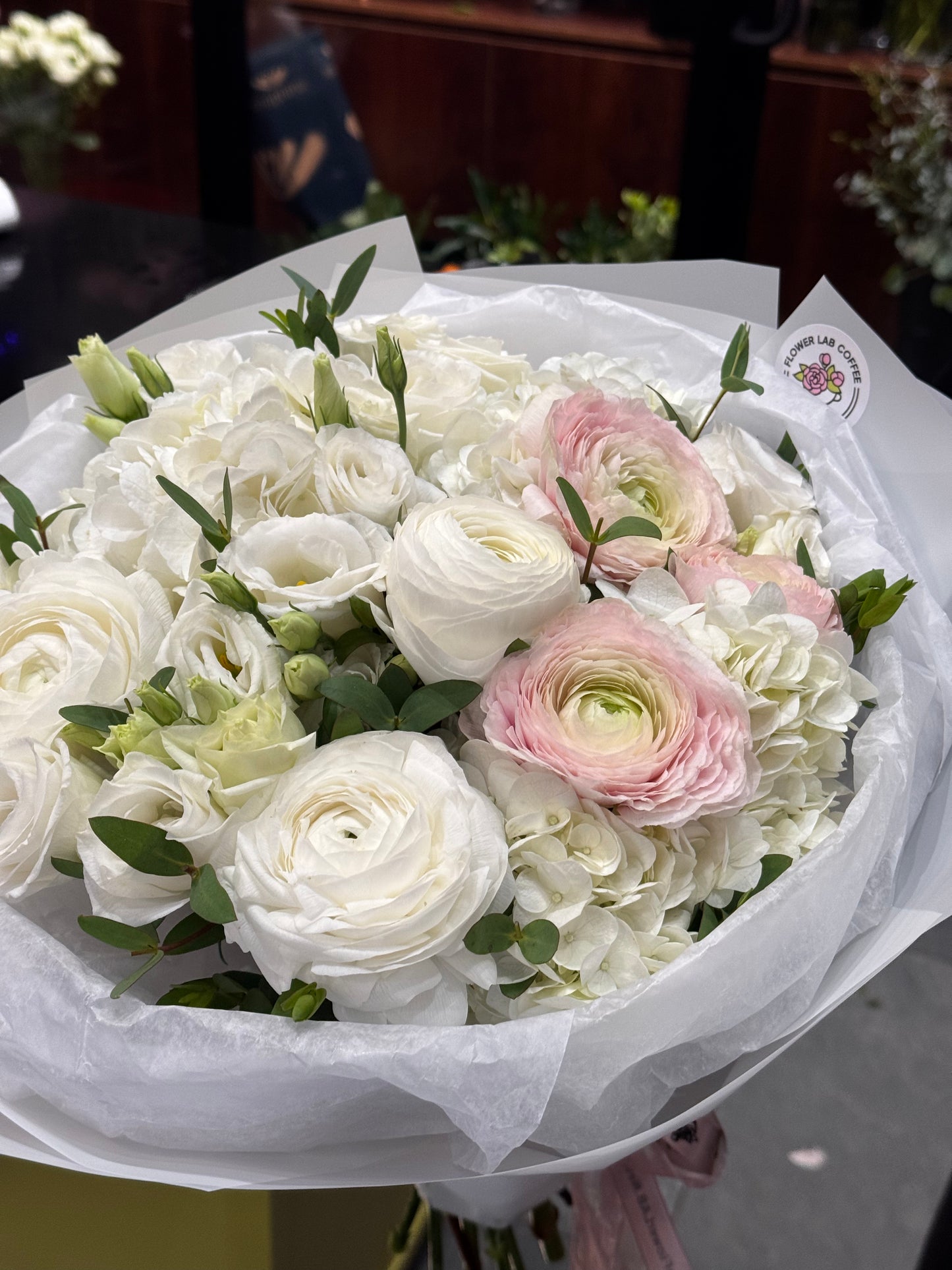Escimo – Flower Bouquet