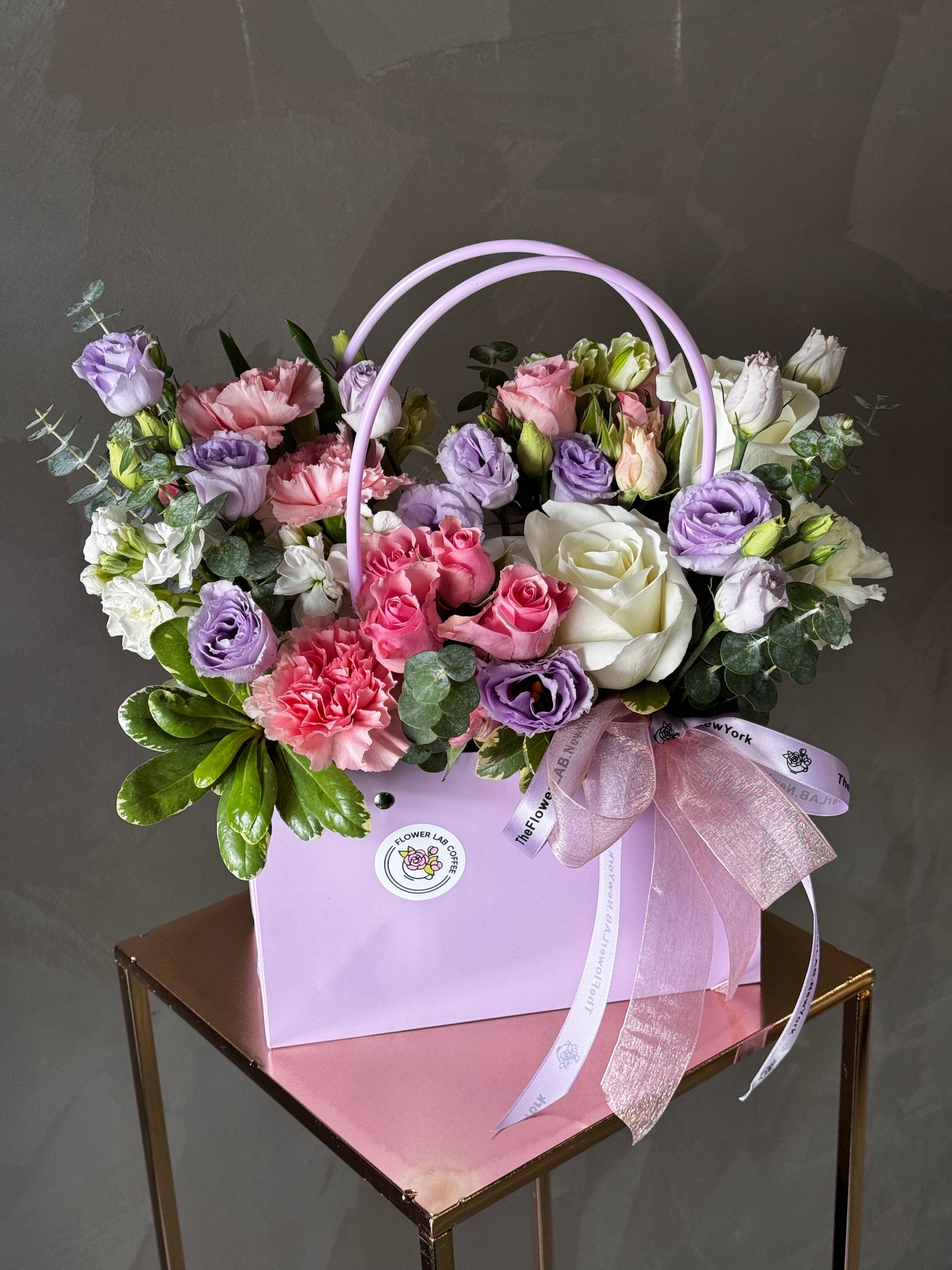 Little Something – Flower Bag Arrangement