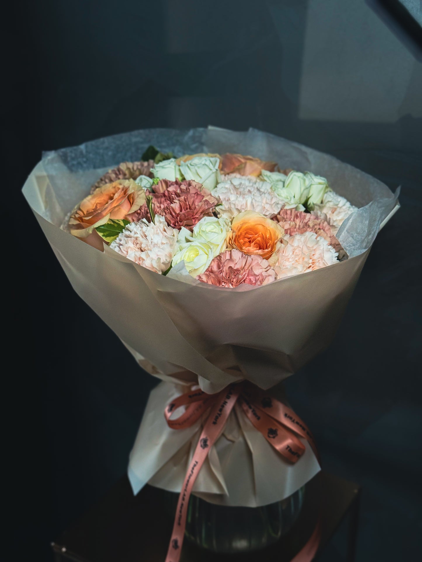 Peach-Perfect – Premium Peach Rose & Carnation Bouquet