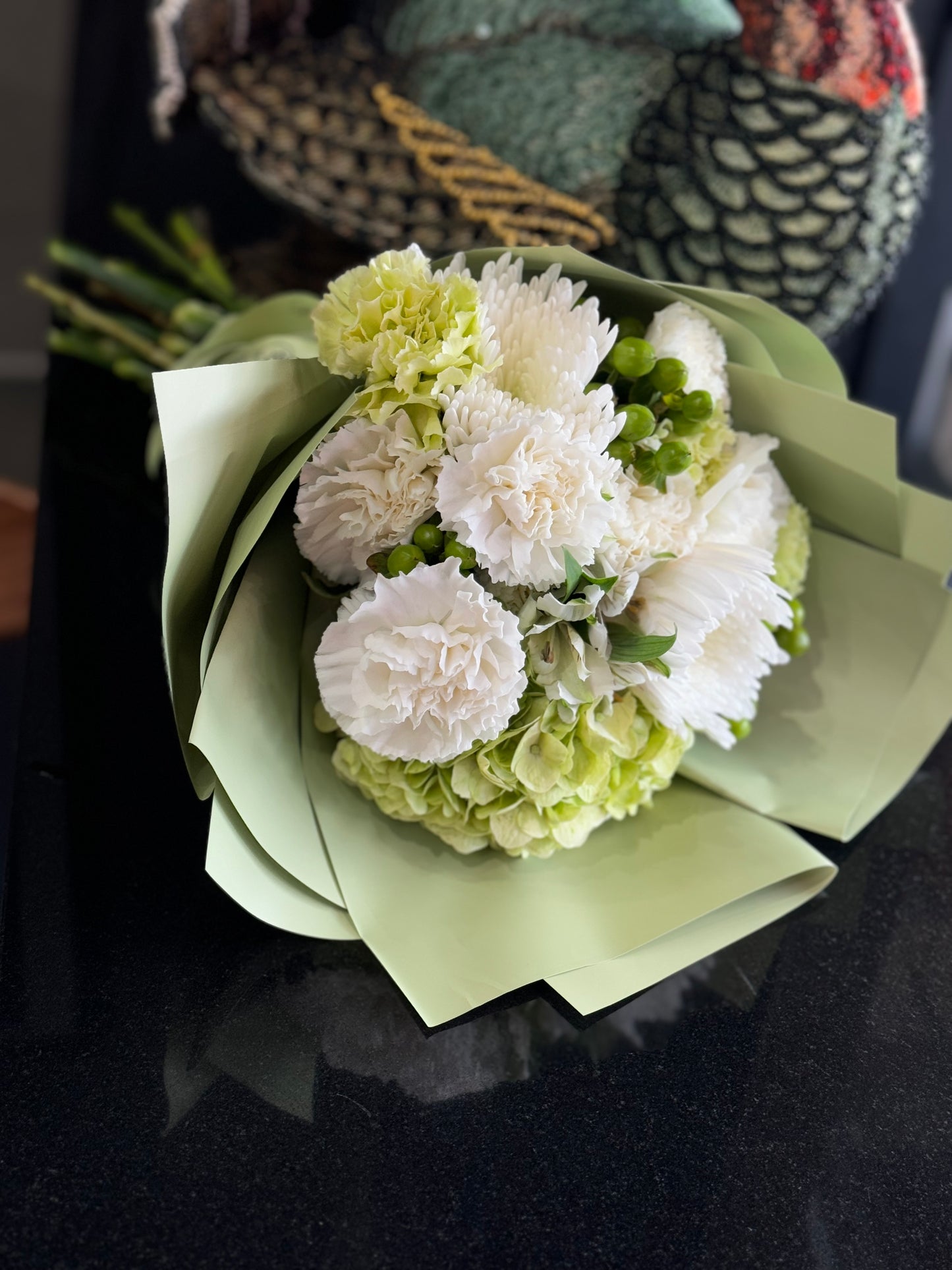Always Nice – Small Flower Bouquet