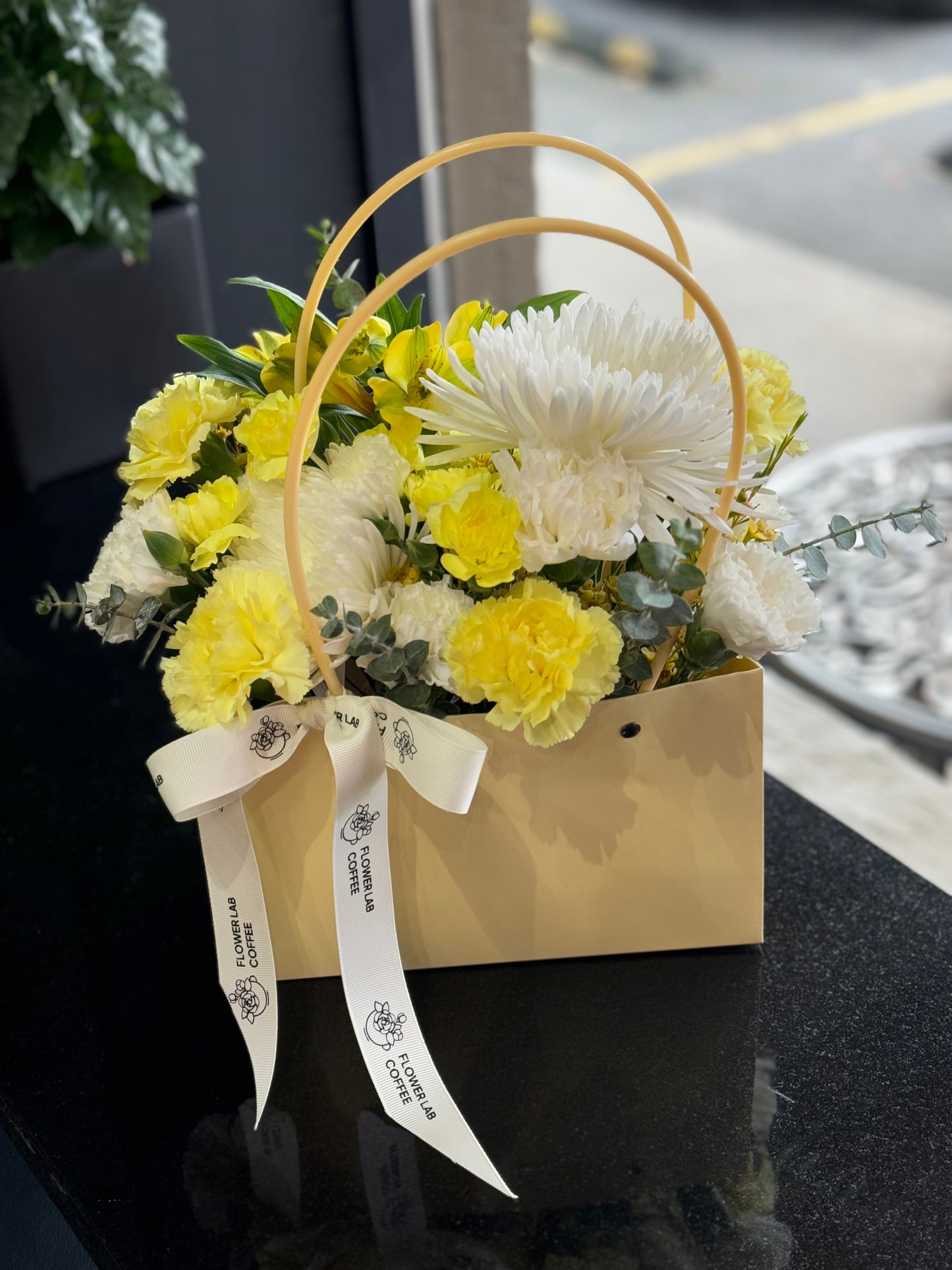 Shopping is My Passion – Flower Bag Arrangement