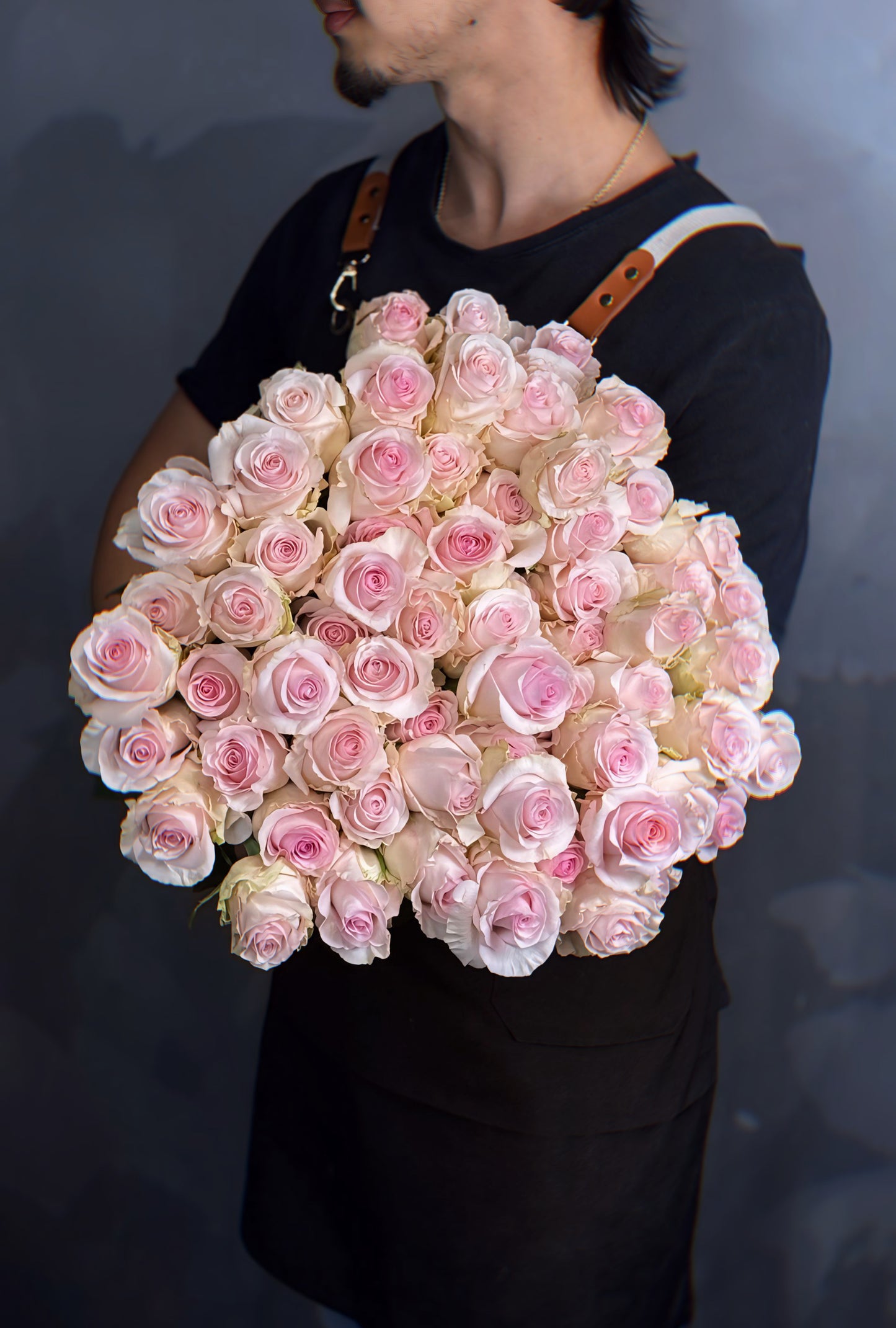 Charming Pink Roses – Flower Bouquet