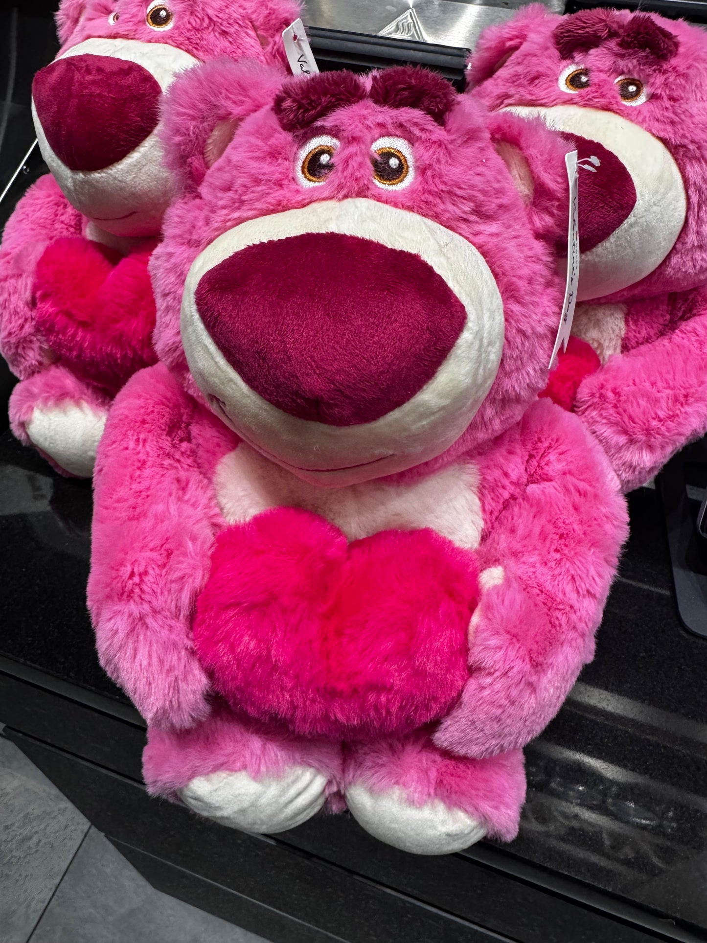 Disney Love – Strawberry Scented Plush Bear