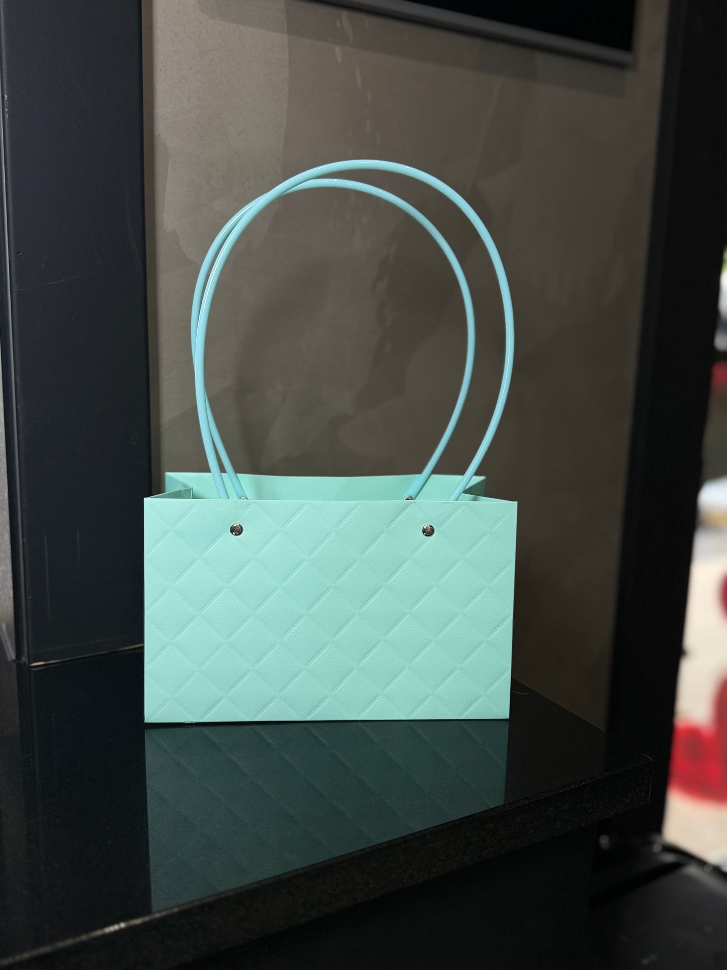 Little Something – Flower Bag Arrangement