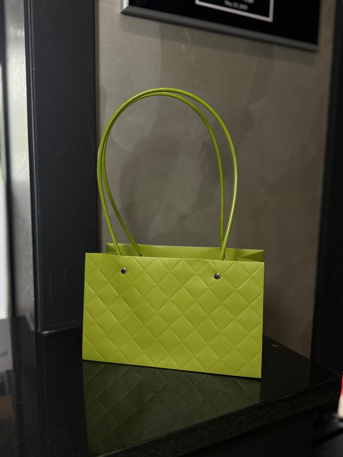 Little Something – Flower Bag Arrangement