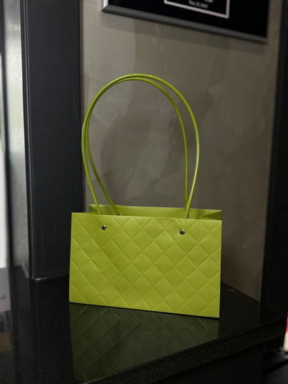 Little Something – Flower Bag Arrangement