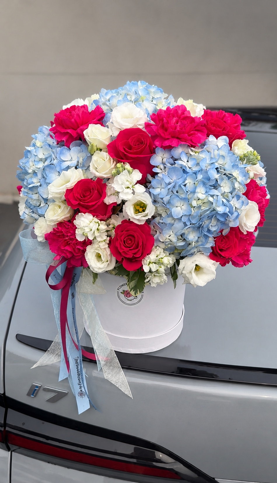 Blueberry Kiss — Flower Box