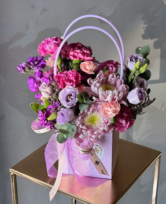 Little Something – Flower Bag Arrangement