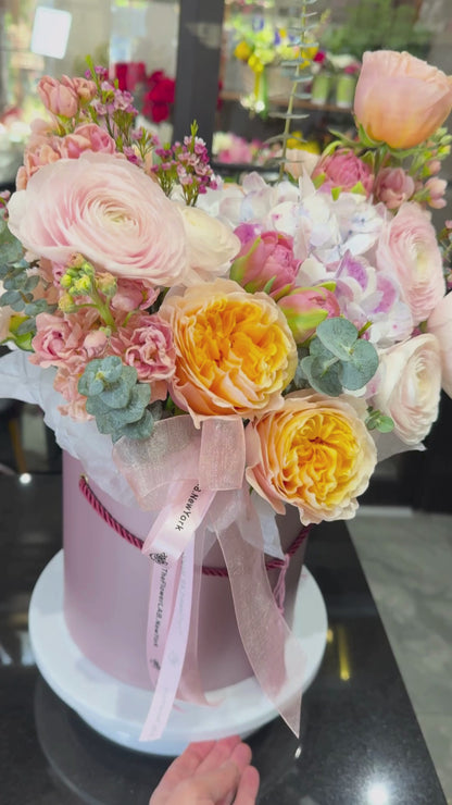 Luxury in Bloom – Flower Box